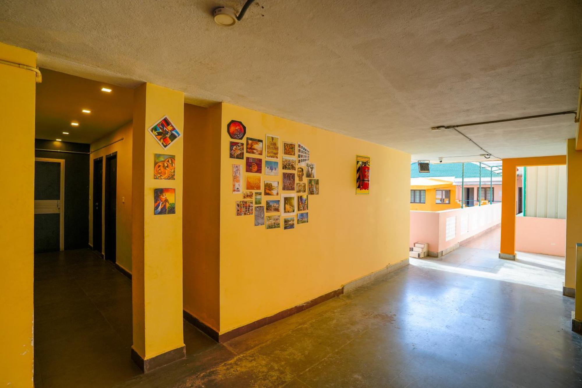 Hotel La Courtyard Pondicherry Exterior foto