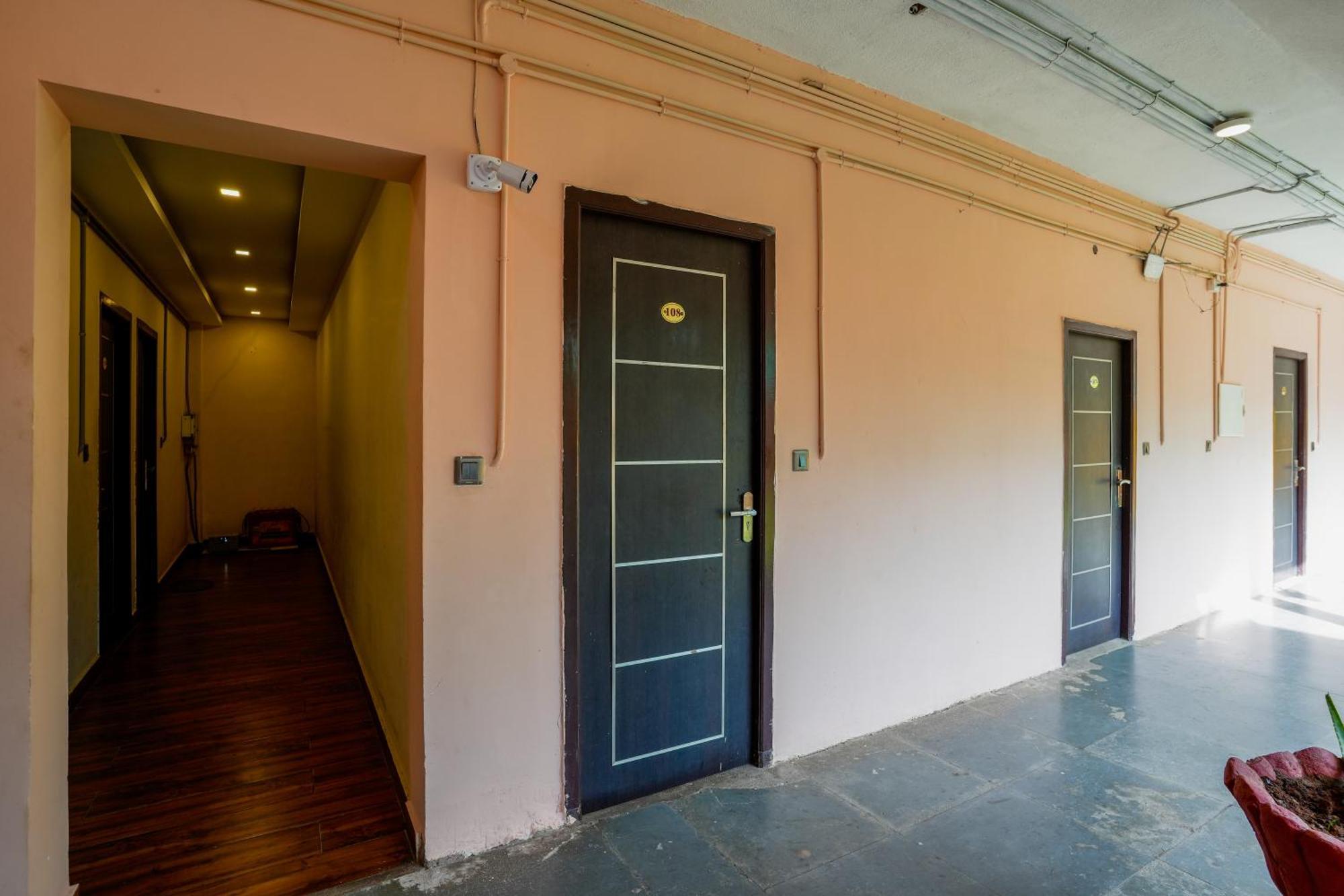 Hotel La Courtyard Pondicherry Exterior foto