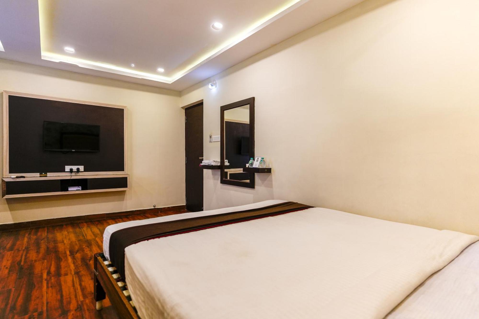 Hotel La Courtyard Pondicherry Exterior foto