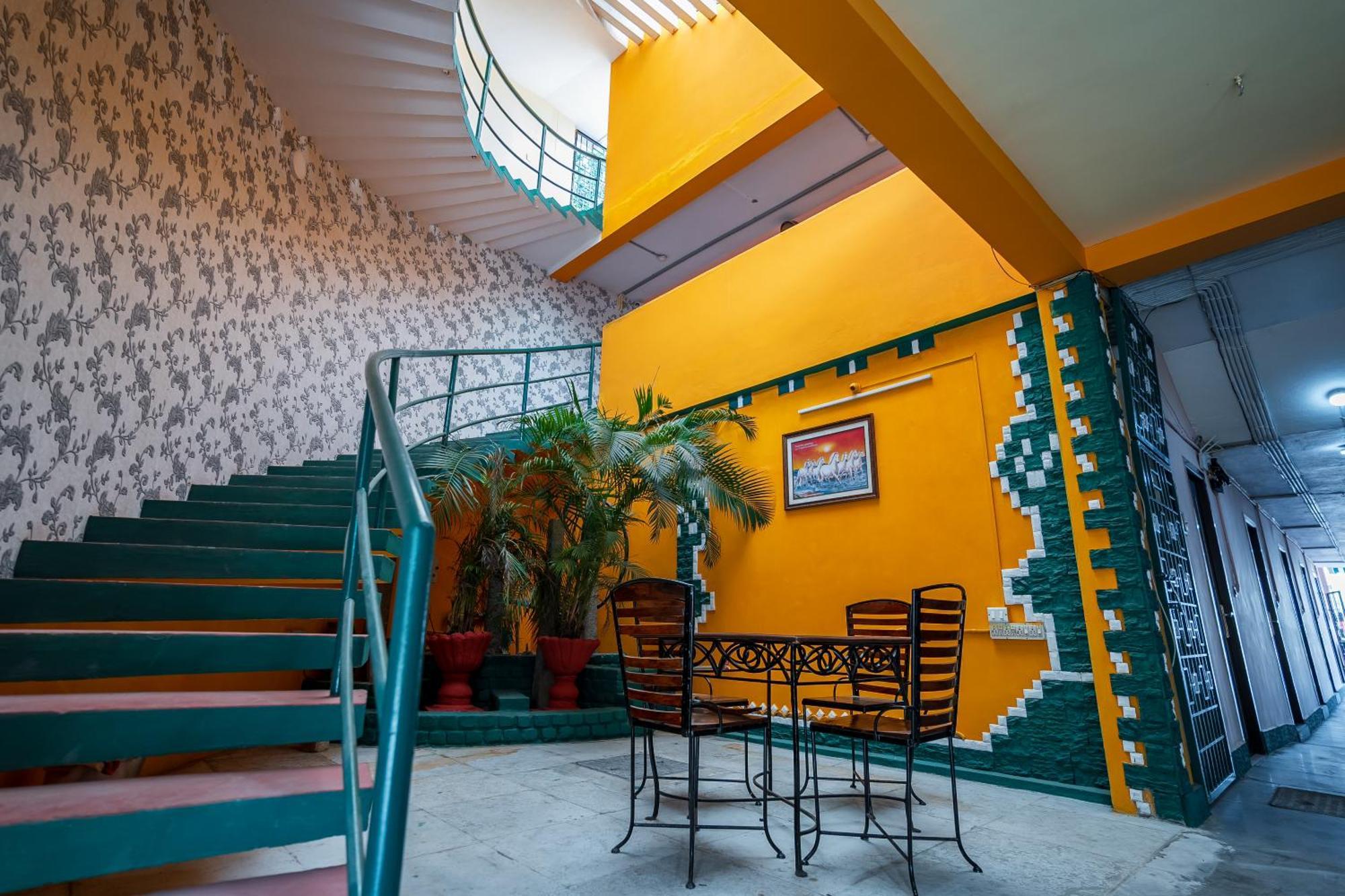 Hotel La Courtyard Pondicherry Exterior foto